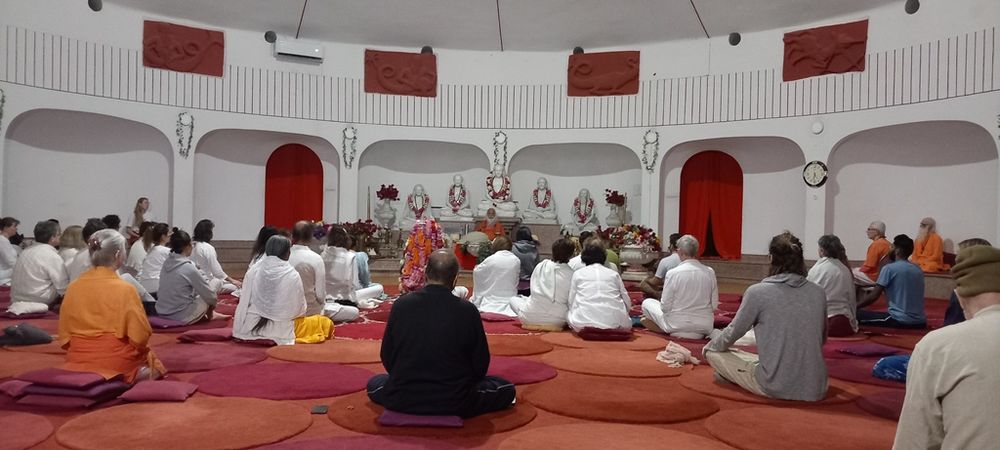 शांत ध्यान कक्ष